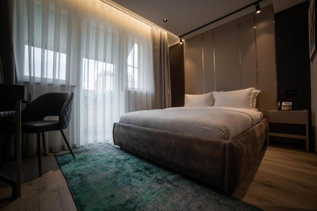 Emery Hotel Prishtinë Luaran gambar
