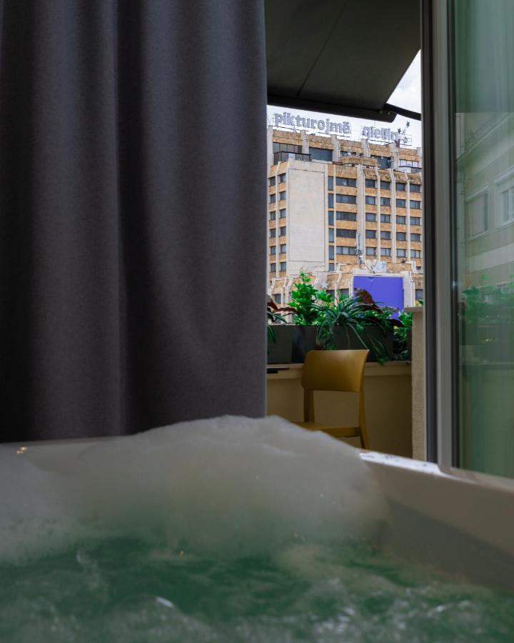 Emery Hotel Prishtinë Luaran gambar